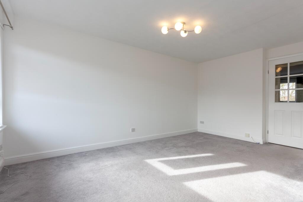 Additional image 6 of 28 Ashwood Crescent, Bridge of Don, Aberdeen, AB22