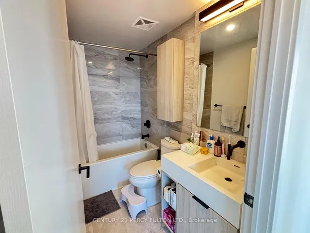 Additional image 21 of 108 Peter St Unit 2613