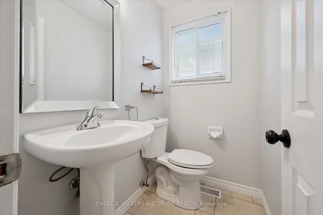 Additional image 19 of 63 Gregg Crt