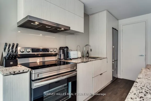 Additional image 15 of 101 Charles St Unit 801