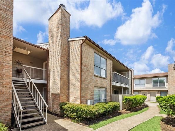 2100 Wilcrest Dr, Houston, TX 