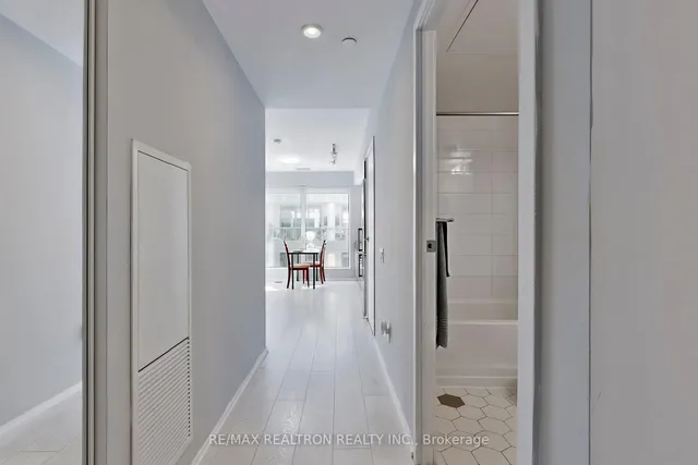 Additional image 22 of 68 Shuter St Unit 701