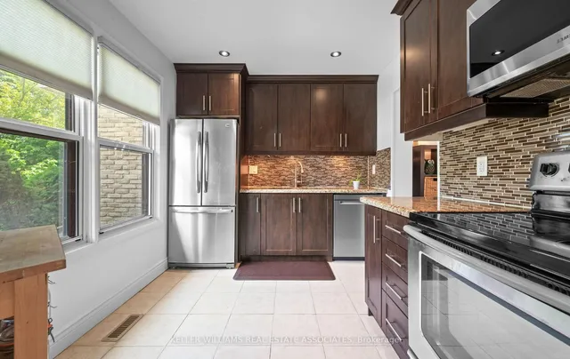 Additional image 12 of 6433 Charing Dr Unit 34