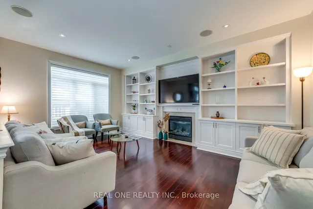 Additional image 11 of 2336 Thruxton Dr