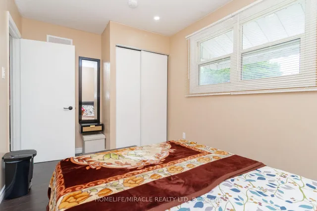 Additional image 22 of 10 Huntingwood Cres