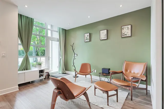 Additional image 21 of 35 Brian Peck Cres Unit TH 120