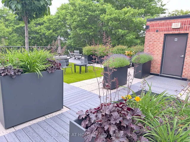 Additional image 37 of 225 Davenport Rd Unit 319