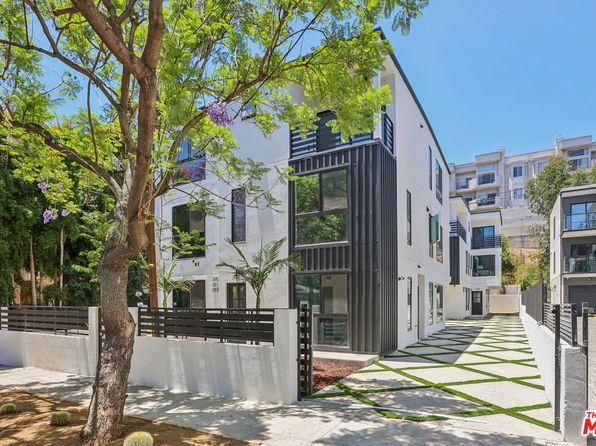 2111 1/2 Holly Dr, Los Angeles, CA 90068