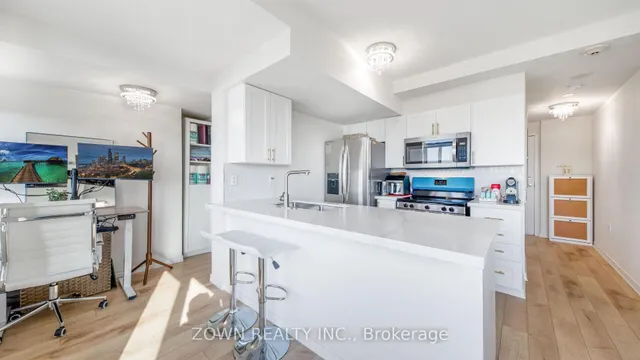 Additional image 10 of 15 Maplewood Ave Unit 1002