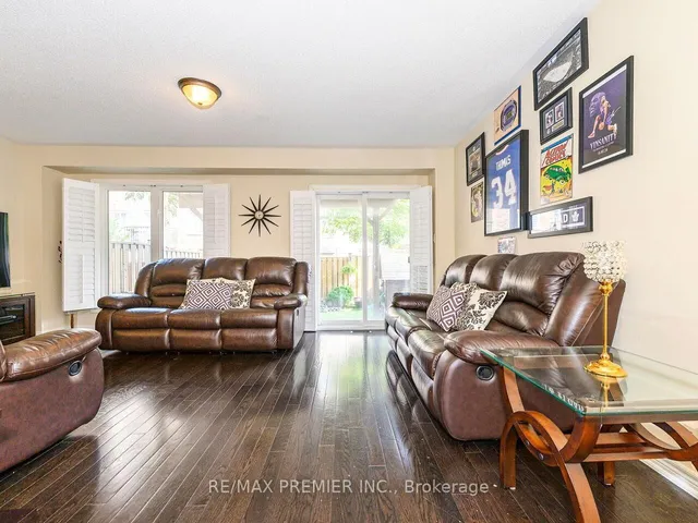 Additional image 35 of 38 Betty Nagle St