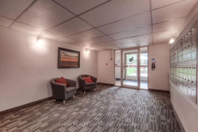 Additional image 13 of 75 Hazelglen Dr Unit 302