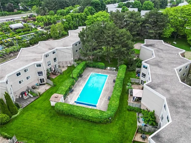 Additional image 44 of 60 Elmsdale Dr Unit 30