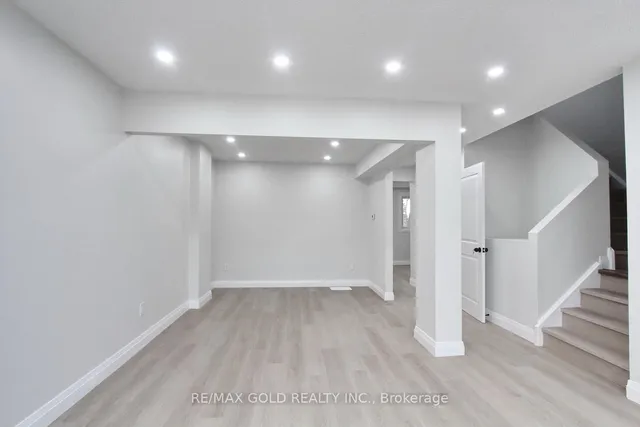 Additional image 29 of 62 Ashton Cres Unit 62