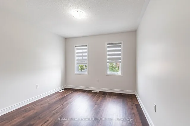 房产图片 32 - 533 Yates Dr