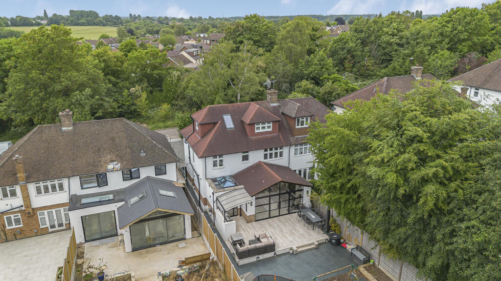 Additional image 39 of Watling Street, St Albans, AL1