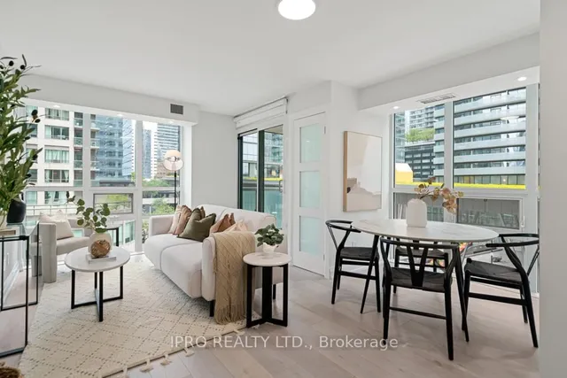 Additional image 24 of 19 Grand Trunk Cres Unit 506