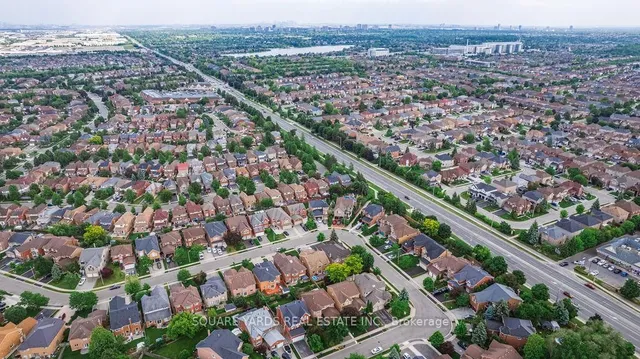 Additional image 50 of 59 Adirondack Cres