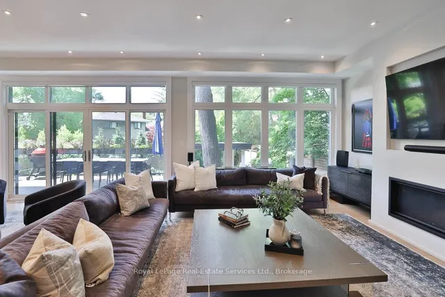 Additional image 12 of 182 Charnwood Dr