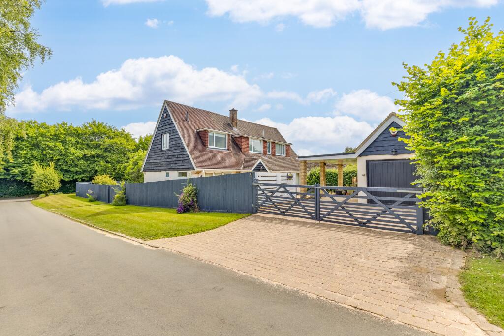 Additional image 13 of Oakhill Drive, Welwyn, AL6