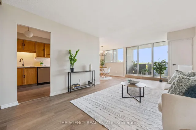 Additional image 5 of 375 King St Unit 507