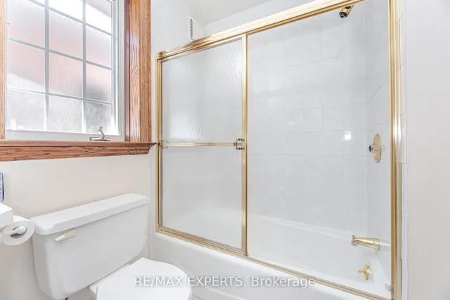 Additional image 41 of 121 Belsize Dr