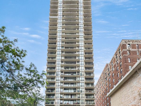3150 N Sheridan Rd APT 10C, Chicago, IL 60657