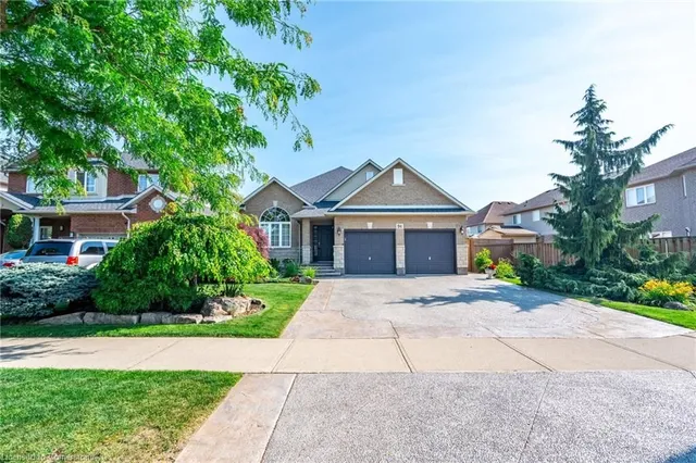 Additional image 3 of 94 Pinehill Dr