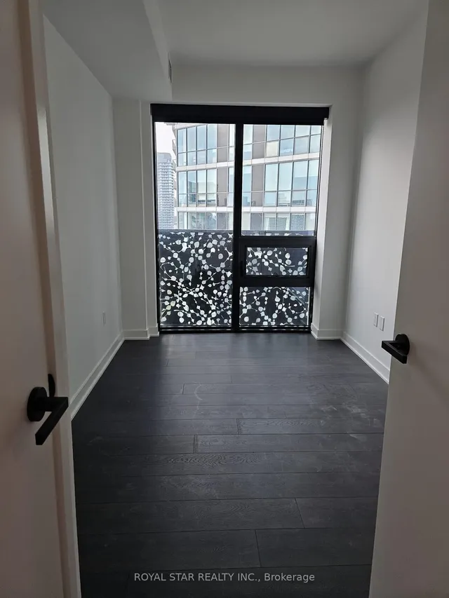 Additional image 2 of 55 Charles St Unit 2706