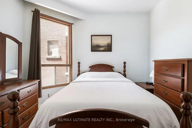 Additional image 5 of 998 Ossington Ave