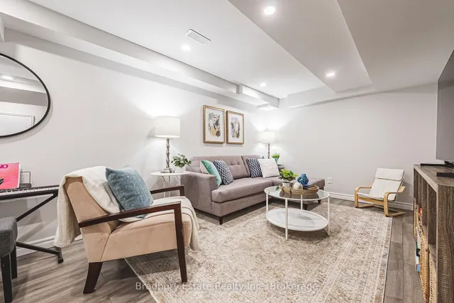 Additional image 27 of 16 Bonhill Blvd