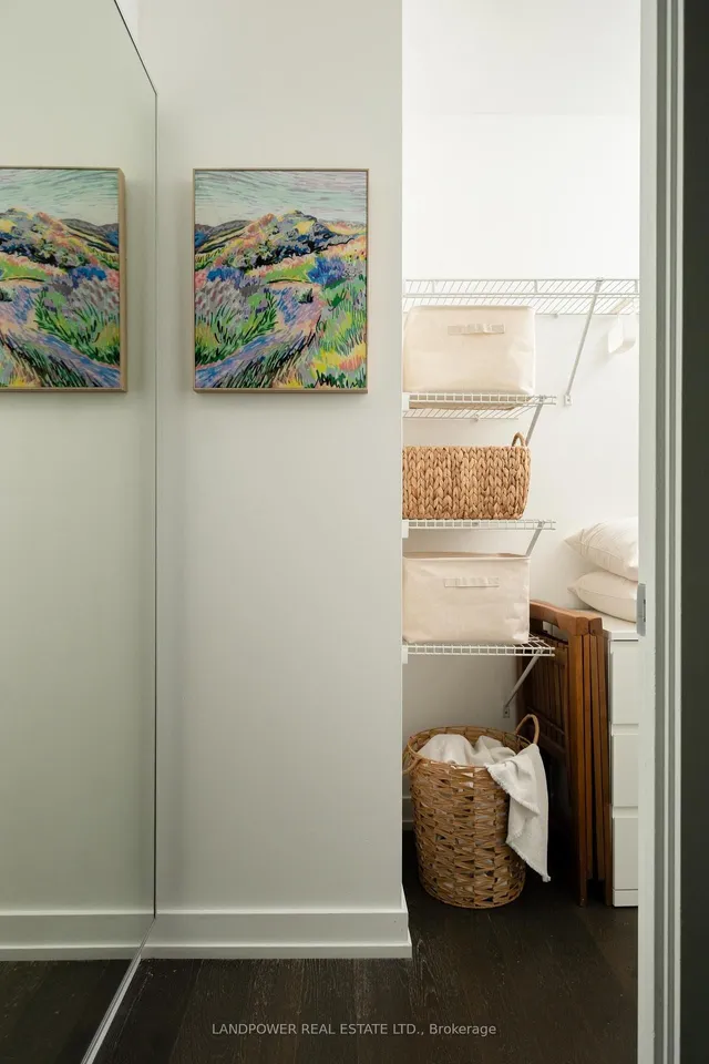 Additional image 21 of 1201 Dundas St Unit 302