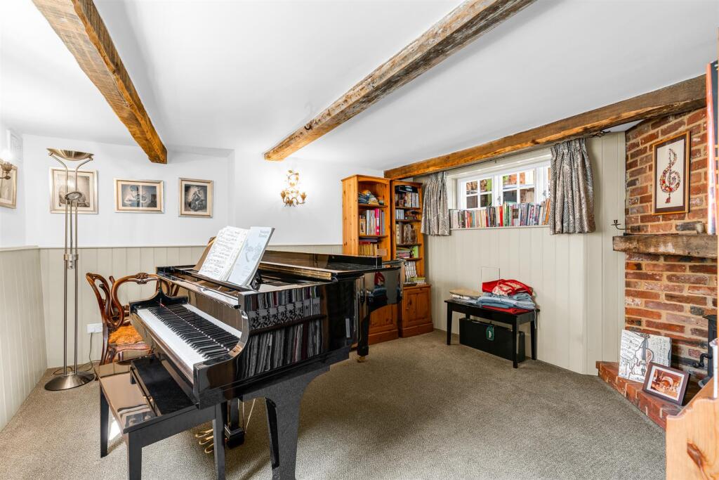 Additional image 9 of Church Street, Welwyn