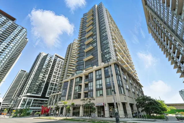 Additional image 38 of 51 East Liberty St Unit 401