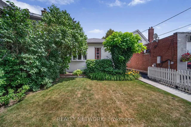 549 Upper Wentworth St