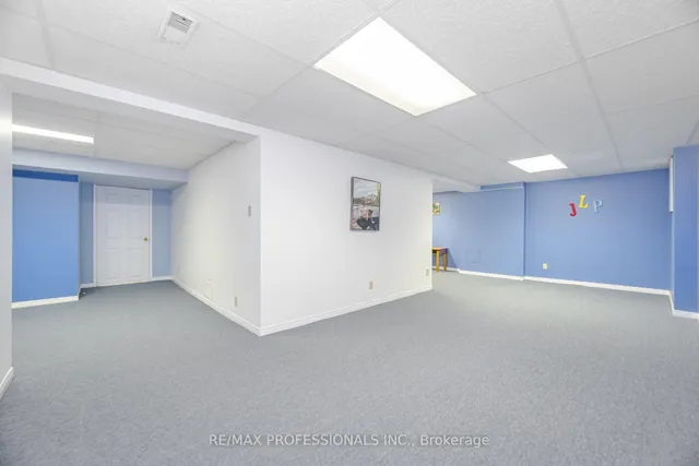 Additional image 37 of 29 Barr Cres