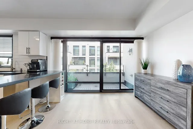 Additional image 10 of 138 Widdicombe Hill Blvd Unit 710