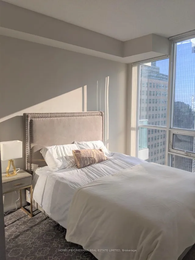 Additional image 10 of 33 Bay St Unit 2801