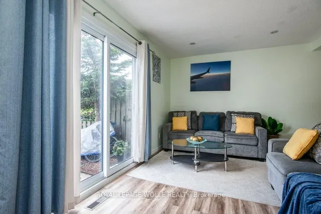 Additional image 15 of 634 Strasburg Rd Unit 3