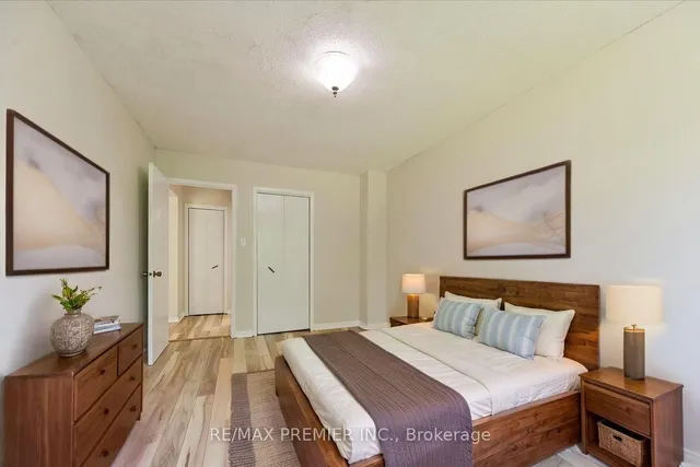 Additional image 33 of 44 Petunias Rd