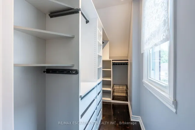 Additional image 21 of 40 EAST 22ND St