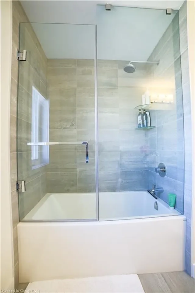 Additional image 7 of 400 Klein Cir