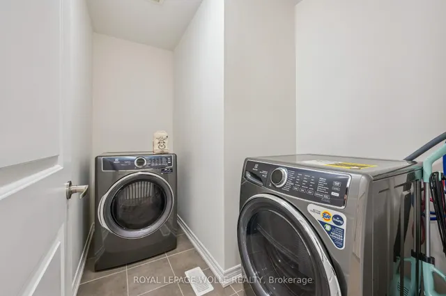 Additional image 30 of 14 Roywood St