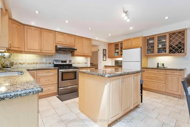 Additional image 13 of 71 Farmstead Rd