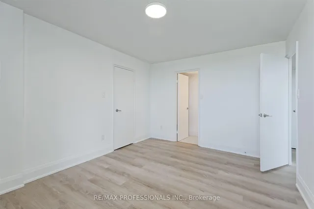 Additional image 25 of 11 Neilson Dr Unit 502