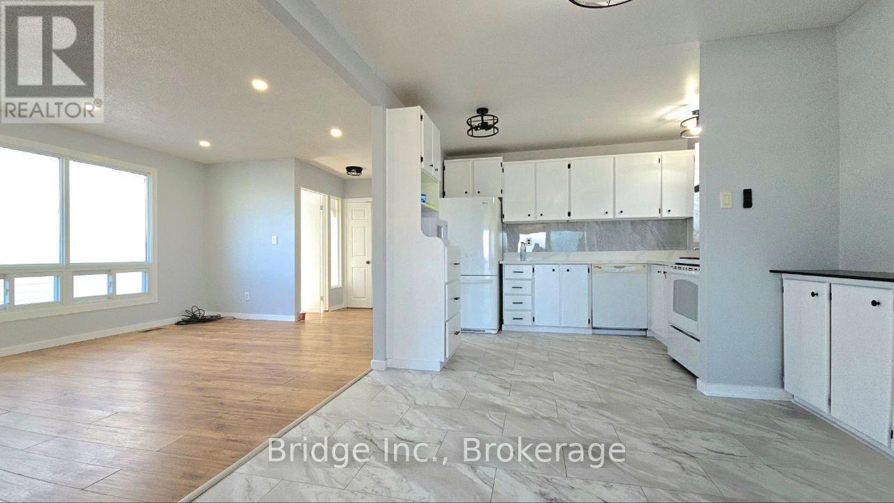 1 HEDGESON COURT|Brampton (Central Park), Ontario L6S1P2