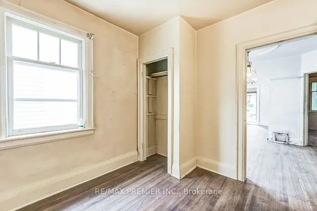 Additional image 14 of 16 Porter Ave Ave