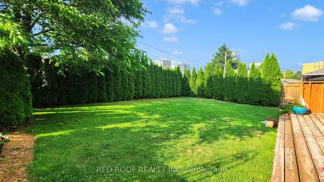 Additional image 36 of 50 Allanhurst Dr