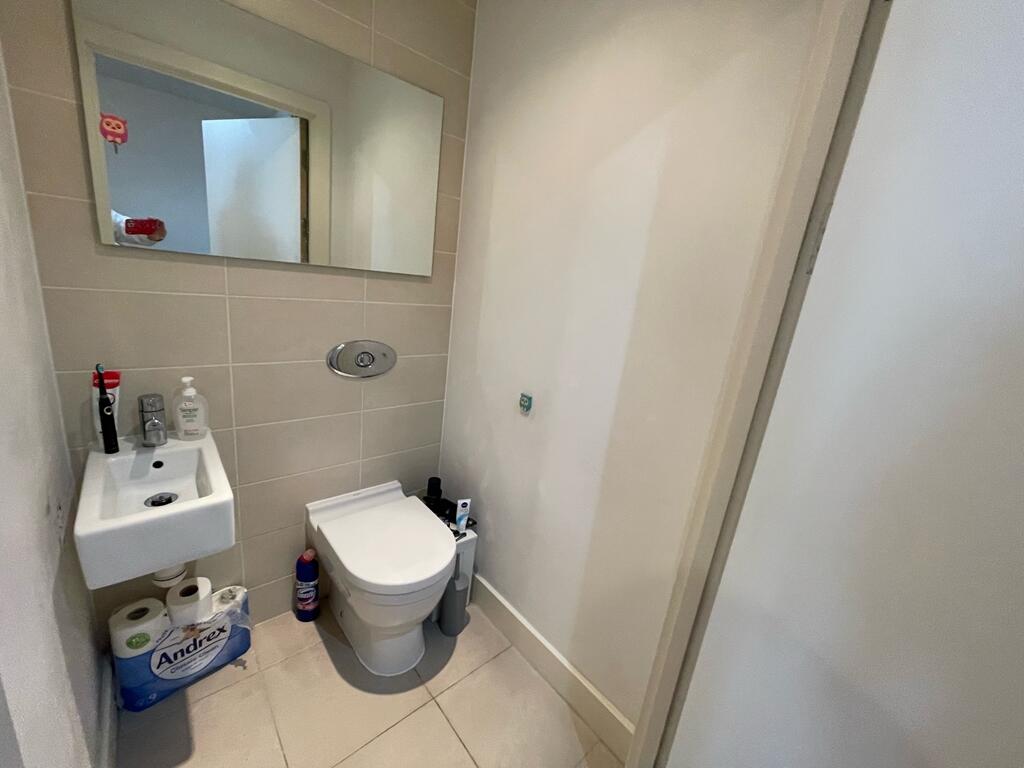 Additional image 9 of Available Now, HUB 2 BED DUPLEX APARTMENT WITH PARKING