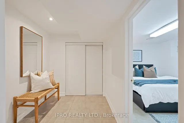 Additional image 41 of 273 Strathmore Blvd