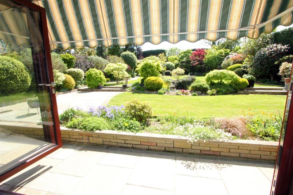 Additional image 7 of Brookmans Avenue, Brookmans Park, Hatfield